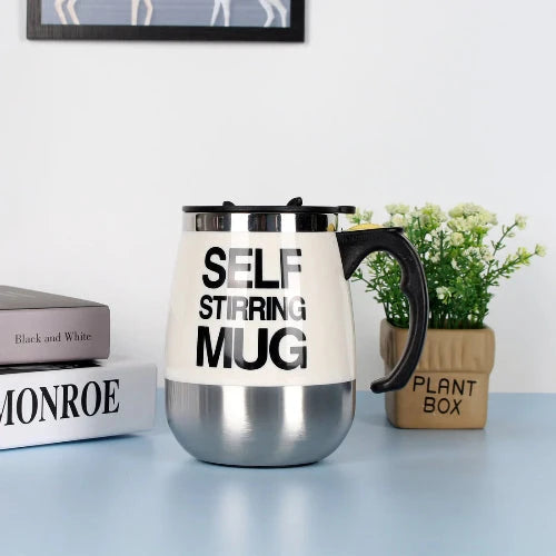 Electric stirring coffee mug with built-in motor and lid